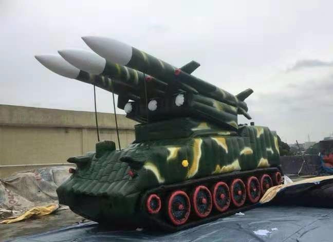柳南小型导弹发射车